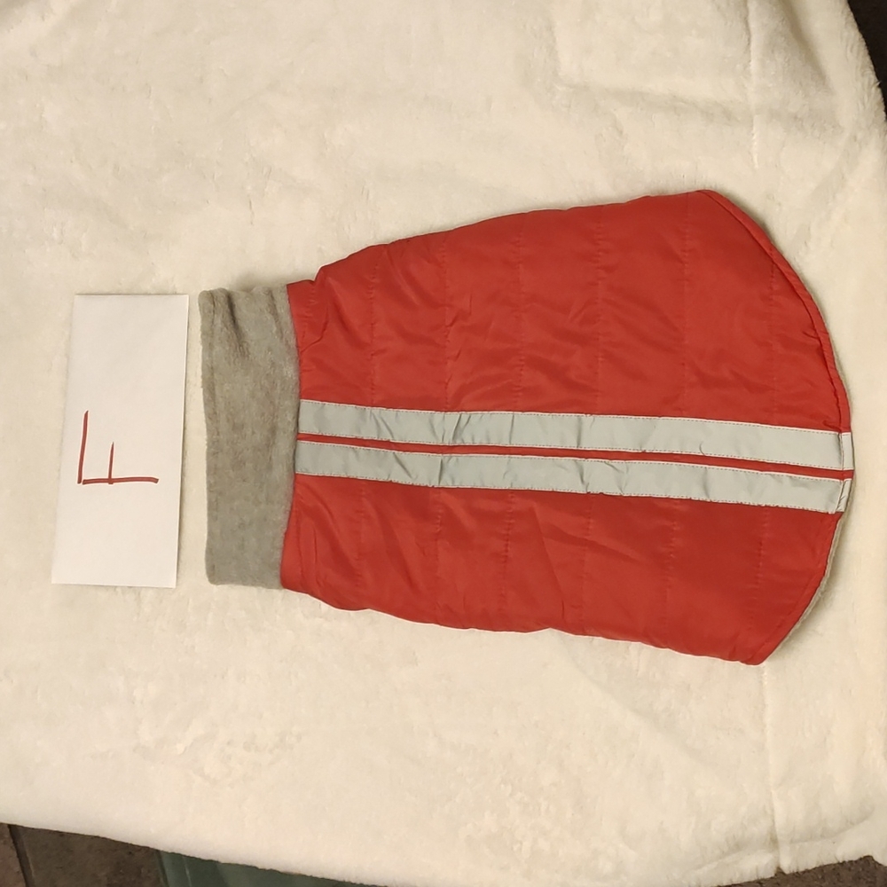 Dog insulated vest